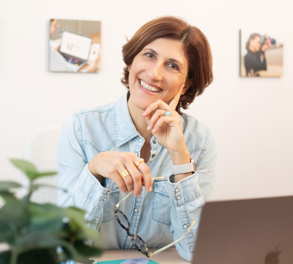 Portrait de Diane Schakowskoy, dirigeante de Agent de Com