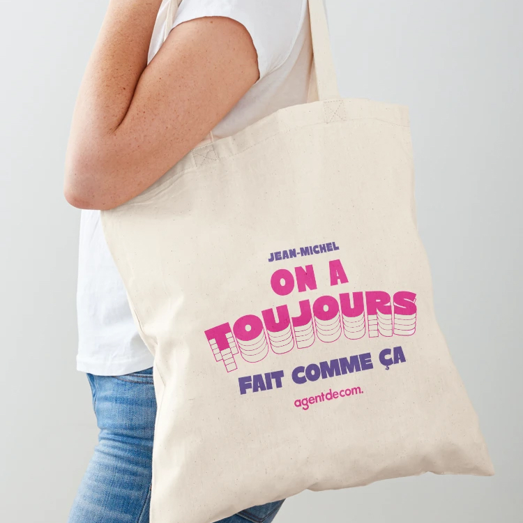Tote bag